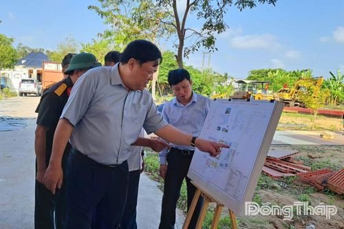 Chủ tịch UBND tỉnh kiểm tra công tác chuẩn bị khởi công các trường nội trú khu vực biên giới