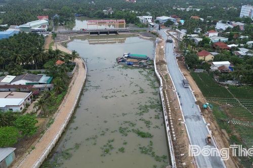 Đồng Tháp: Chủ động vận hành công trình thủy lợi phòng, chống triều cường, xâm nhập mặn đầu tháng 2 âm lịch