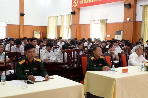 Cam Ranh tổ chức tư vấn tuyển sinh quân sự năm 2026