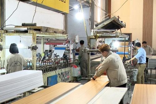 Doanh nghiệp tăng tốc sản xuất, thực hiện mục tiêu tăng trưởng