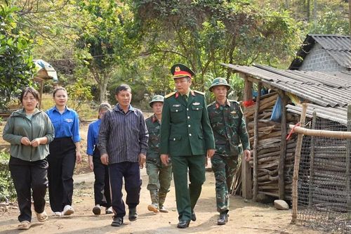 Thắt chặt nghĩa tình quân dân nơi biên giới