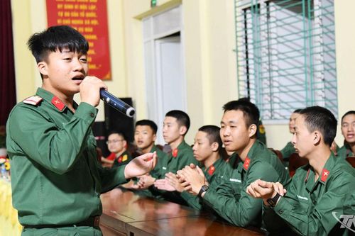 'Đơn vị là nhà, cán bộ, chiến sĩ là anh em'