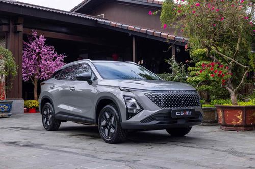 Omoda & Jaecoo Việt Nam sẽ ra mắt C5 SHS-H vào cuối tháng 3