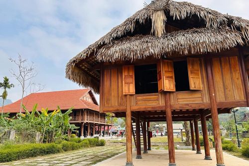 Du lịch Nghệ An chờ 'cú hích' từ hạ tầng và chính sách