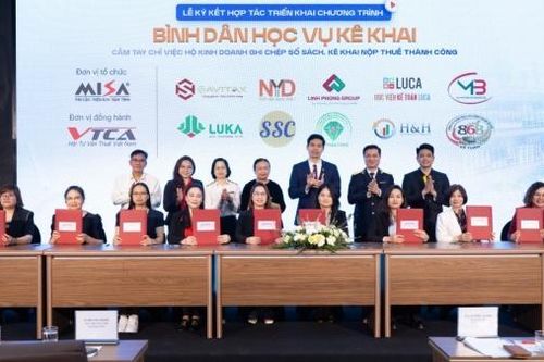Doanh nghiệp công nghệ, ngân hàng, đại lý thuế cùng 'bắt tay' hỗ trợ hộ kinh doanh kê khai, nộp thuế