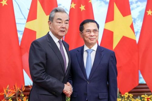 Sớm hoàn thành 3 dự án đường sắt khổ tiêu chuẩn kết nối Việt Nam - Trung Quốc