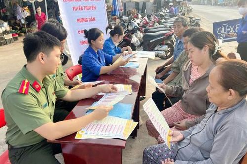 Tây Ninh đẩy mạnh chuyển đổi số phục vụ người dân và đảm bảo ANTT