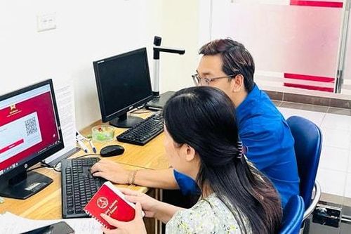 Phường Kim Liên đẩy mạnh chuyển đổi số, nâng cao hiệu quả quản trị