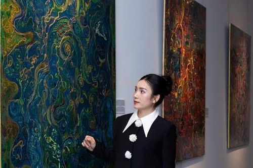 Cuộc đối thoại nghệ thuật trong 'Dòng chảy đột biến'