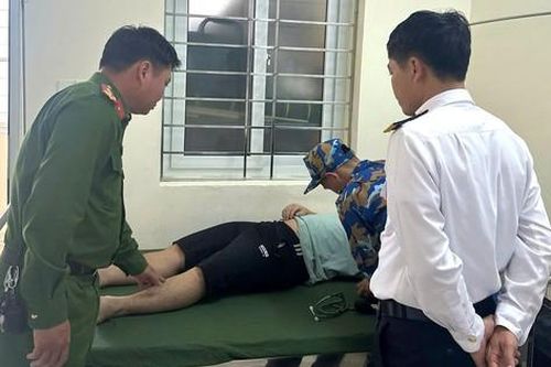 Mâu thuẫn gia đình, nam thanh niên Hải Phòng nhảy cầu Bính được công an cứu sống