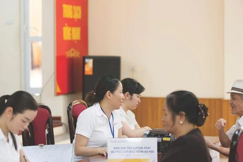 Bộ Nội vụ đề xuất tăng lương hưu, trợ cấp bảo hiểm xã hội từ 1/7