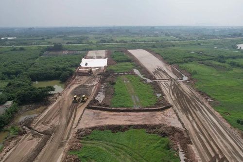Hạn chế tác động của giá xăng dầu đến tiến độ các dự án trọng điểm
