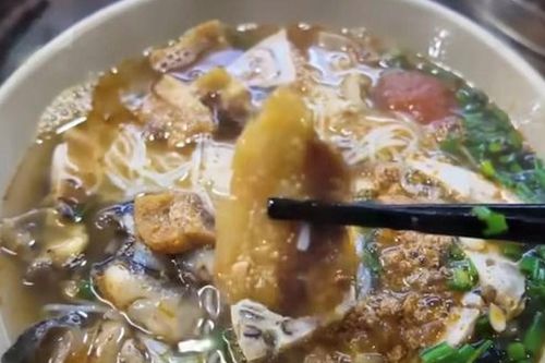 Thực hư câu chuyện bát bún 80.000 ở Hà Nội