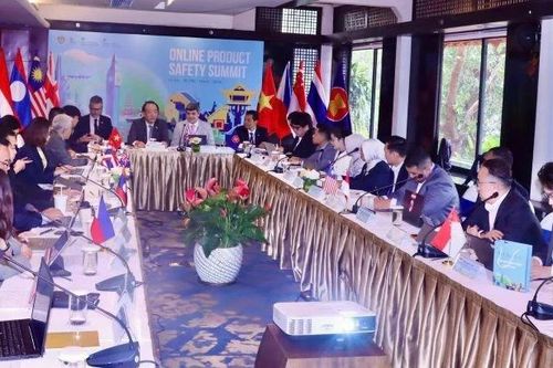 Việt Nam và Vương quốc Anh thúc đẩy hợp tác bảo đảm an toàn sản phẩm trực tuyến