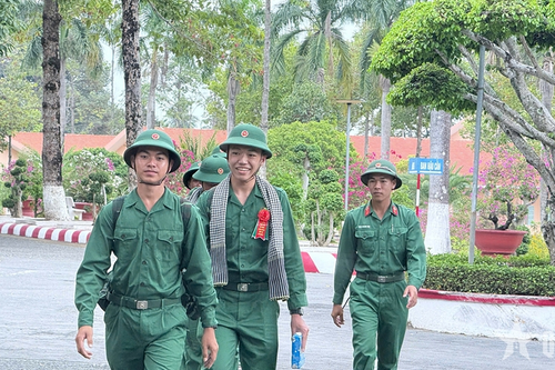 Cảnh giác trước thông tin 'lề trái'