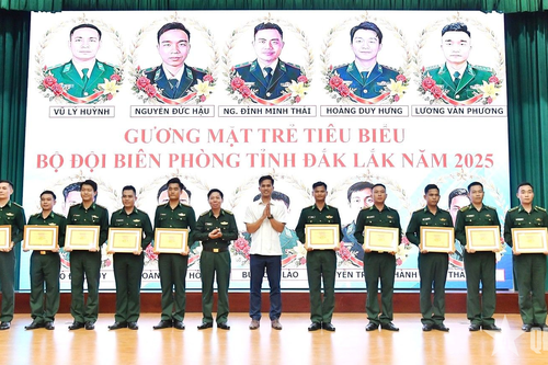 Bộ đội Biên phòng tỉnh Đắk Lắk tuyên dương gương mặt trẻ tiêu biểu