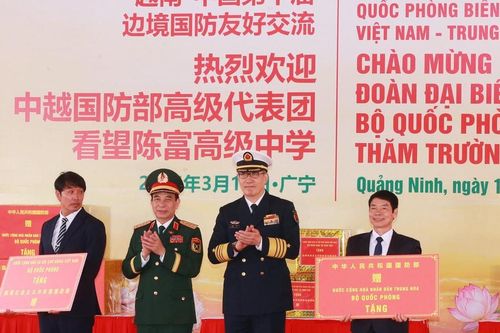 Tăng cường tin cậy, thúc đẩy hợp tác qua giao lưu quốc phòng biên giới Việt Nam – Trung Quốc