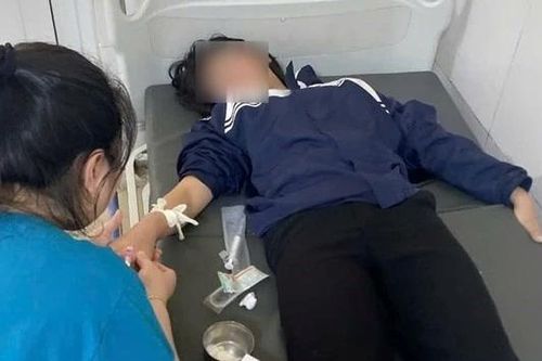 Vụ học sinh lớp 7 ở Hưng Yên uống thuốc trừ sâu: Hiệu trưởng phủ nhận do bạo lực học đường