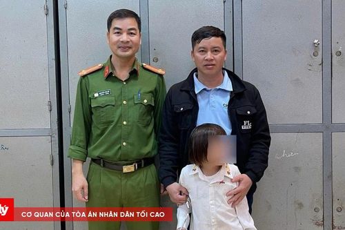 Cháu bé đi lạc đã về nhà an toàn