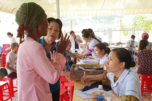 Cảnh báo tình trạng lợi dụng khám chữa bệnh nhân đạo, nguy cơ trục lợi bảo hiểm