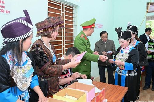 Gieo hạt giống niềm tin nơi vùng cao
