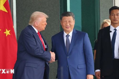 Tổng thống Mỹ Donald Trump lùi thời điểm thăm Trung Quốc 5-6 tuần