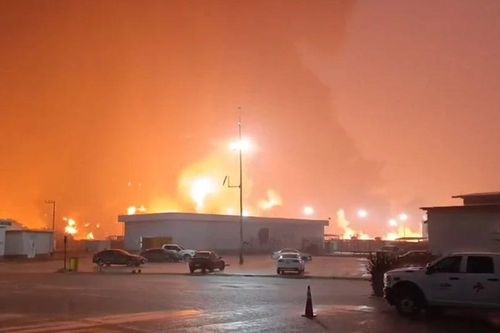 Mexico: Hỏa hoạn tại nhà máy lọc dầu khiến 5 người thiệt mạng
