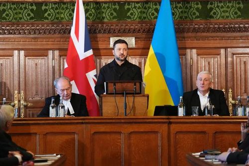 Phản ứng của Tổng thống Trump khi Ukraine cử loạt chuyên gia UAV tới Vùng Vịnh