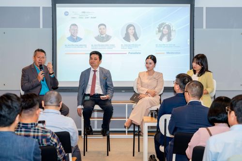 Khởi động chương trình tăng tốc chuyển đổi kép cho doanh nghiệp