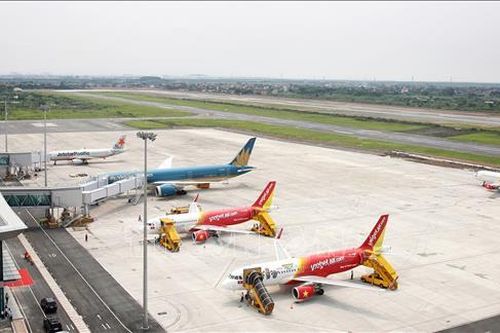 Sân bay Cát Bi khuyến cáo sau vụ thả diều khiến nhiều chuyến bay ảnh hưởng