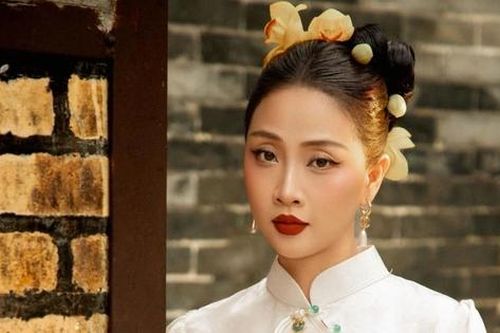 Hạnh phúc của MC Liêu Hà Trinh bên ông xã Anh Khoa