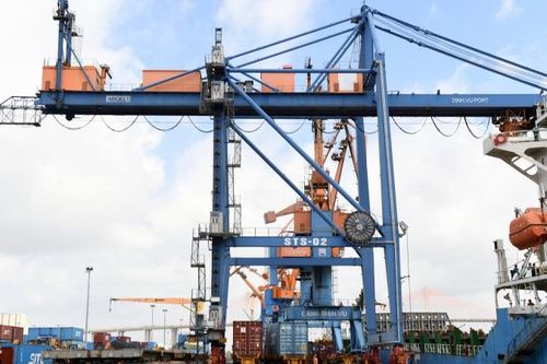 Viconship thâu tóm một công ty bất động sản