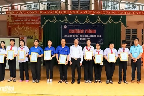 Đồng Nai đẩy mạnh tiết kiệm năng lượng, hiện thực hóa mục tiêu phát thải ròng bằng '0'