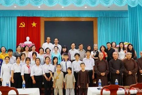 TP. Hà Nội - Đồng Tháp: Gắn kết phong trào khuyến học, khuyến tài