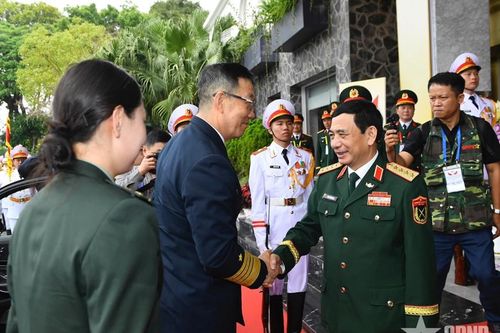 Bộ trưởng Bộ Quốc phòng Việt Nam hội đàm với Bộ trưởng Bộ Quốc phòng Trung Quốc