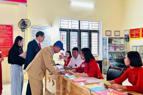 Những đóng góp thầm lặng