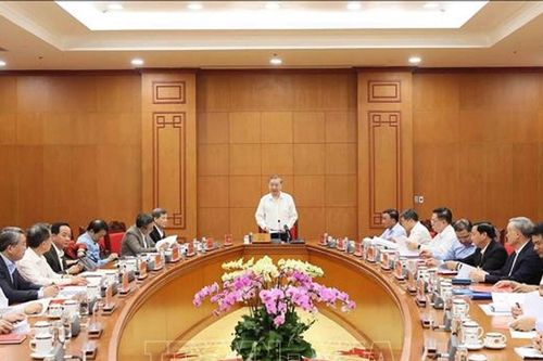 Kiên quyết, kiên trì đấu tranh phòng, chống tham nhũng, lãng phí, tiêu cực