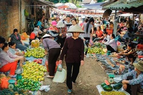 Đi chợ phiên Hạ Bằng