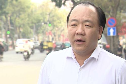 Bộ Công thương điều hành giá xăng dầu linh hoạt như thế nào để giảm 'sốc' cho doanh nghiệp, bảo vệ người tiêu dùng?