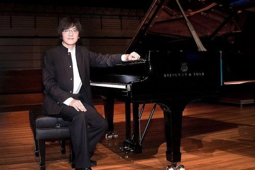 Nghệ sĩ piano Lưu Hồng Quang trở lại quê hương, trình diễn trọn bộ siêu việt của Franz Liszt