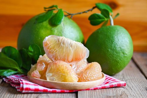 Bưởi rất ngon nhưng ăn sai cách như nạp thêm 'độc dược' vào gan