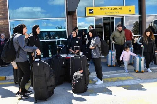Tuyển nữ Iran khép lại bê bối tị nạn gây chấn động