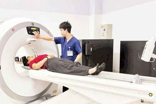 Thu hẹp khoảng cách giữa các tuyến trong khám, chữa bệnh