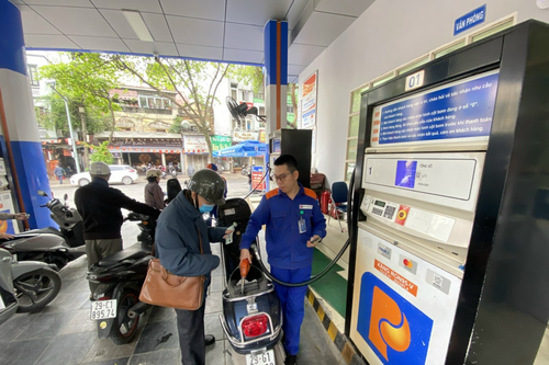 Giá xăng dầu đồng loạt tăng từ 23 giờ ngày 19-3