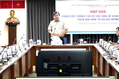Triển khai đồng bộ nhiều giải pháp giảm ùn tắc giao thông tại TPHCM
