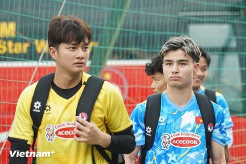 U23 Việt Nam dự giải 'tứ hùng' Trung Quốc: Tân binh Moric sẽ là 'vũ khí bí mật'?