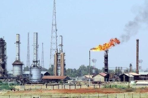 Giá dầu trước nguy cơ bứt khỏi mọi kịch bản quen thuộc