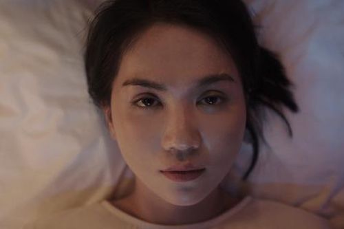 Hé lộ hình ảnh gây sốc của Ngọc Trinh trong Thẩm mỹ viện âm phủ