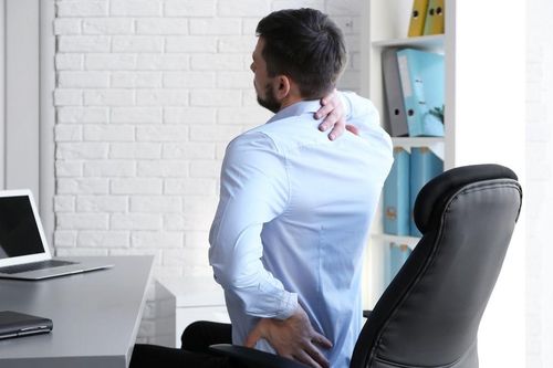 Ngồi sai tư thế khi làm việc: Tác hại không nằm ở lưng mà ở một cơ quan ít ai ngờ