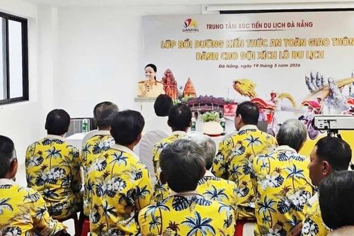 Bồi dưỡng kiến thức an toàn giao thông cho đội ngũ xích lô du lịch Đà Nẵng